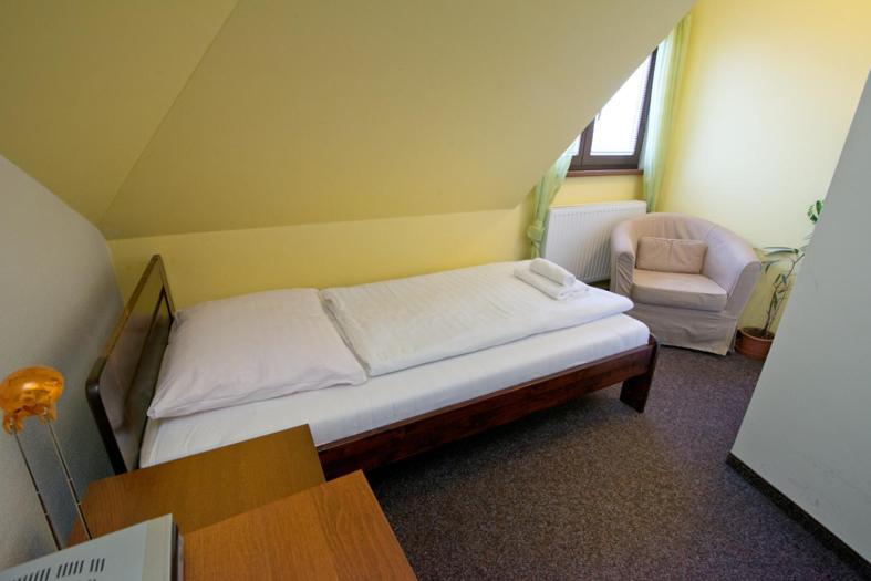 Hotel U Zlatého býka Písek Camera foto